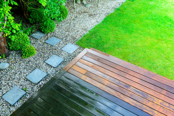 Best Pool Deck Cleaning  in Delshire, OH